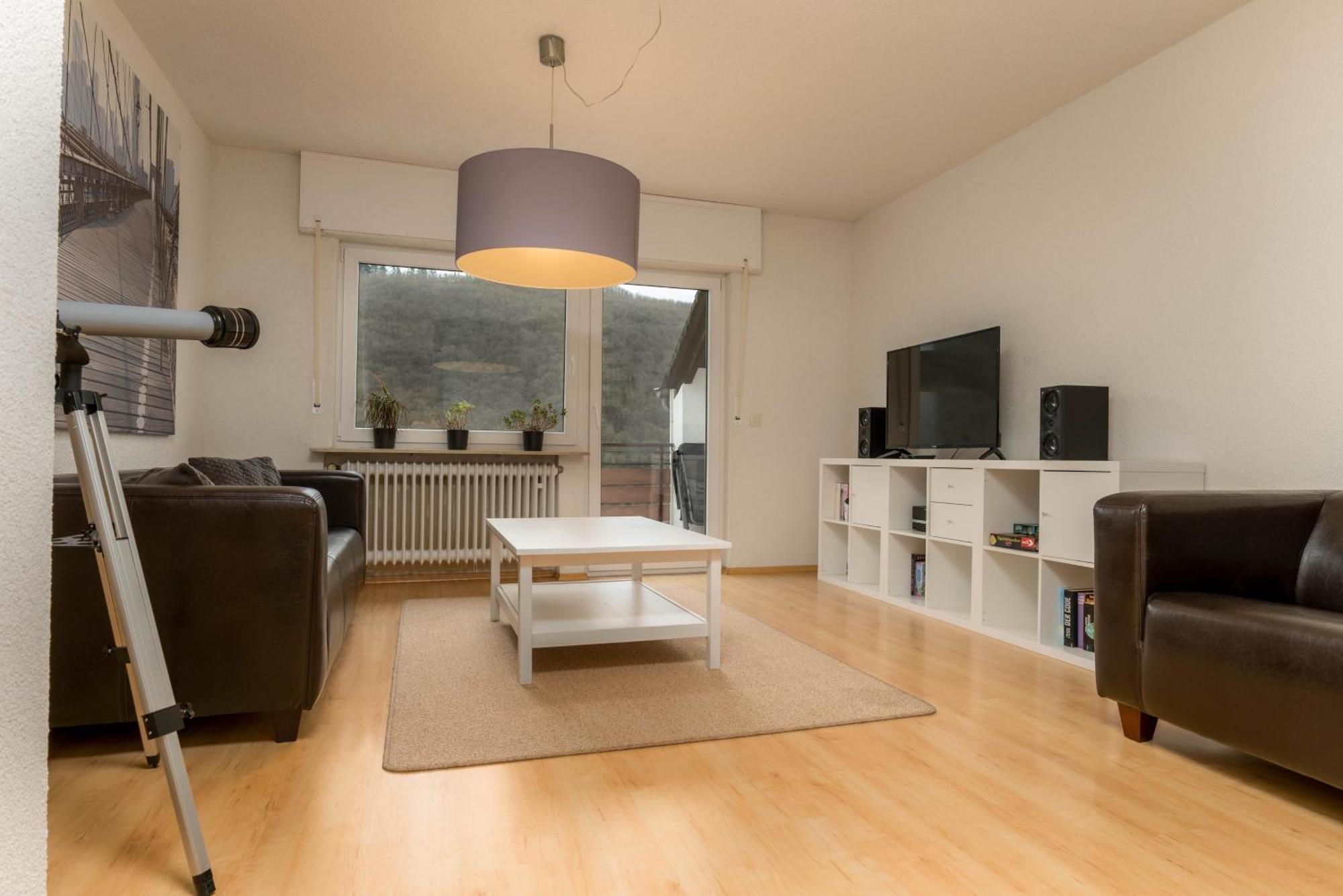 Riesling Appartement For 2 - 4 People - Billiards - Balcony With Mosel View - Parking - Wine Barrel Bar - Fully Equipped Kitchen - Netflix - Waiputv - 3 Km From Cochem Klotten Exterior photo